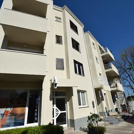 Lejlighed Jela By Interhome Malinska