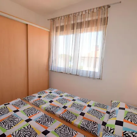 Lejlighed Jela By Interhome